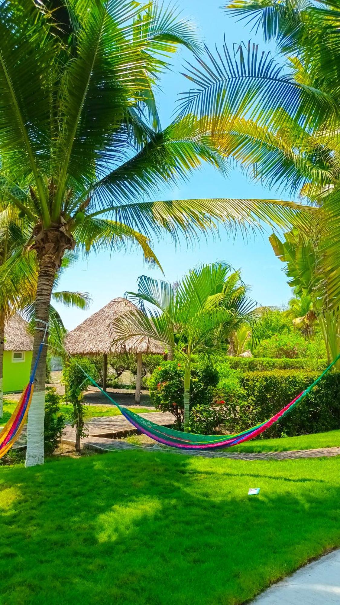 Hotel Cafe Del Sol Monterrico Buitenkant foto