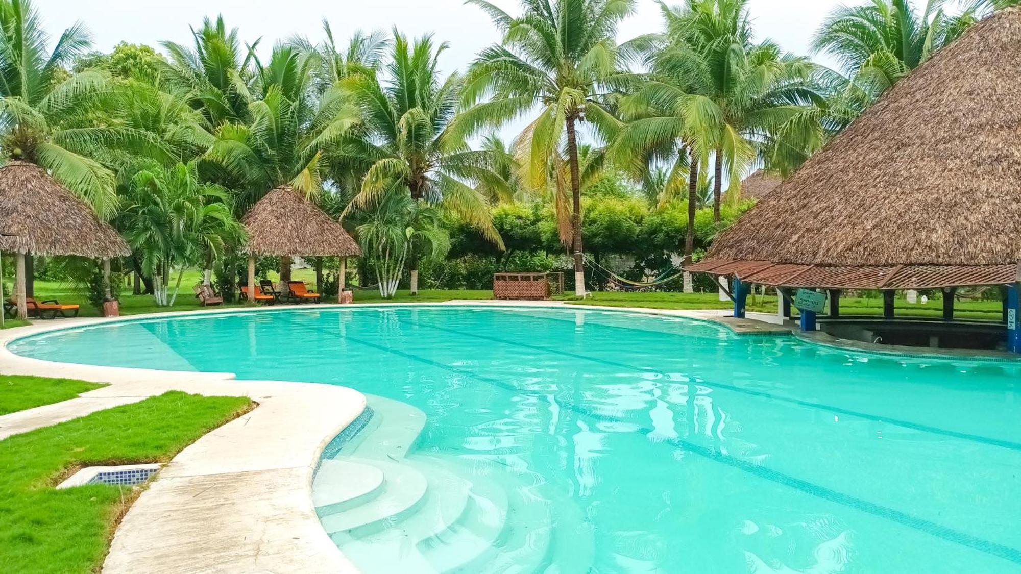 Hotel Cafe Del Sol Monterrico Buitenkant foto