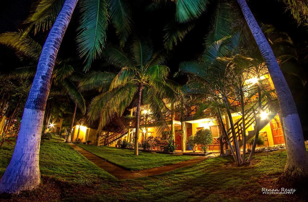 Hotel Cafe Del Sol Monterrico Buitenkant foto
